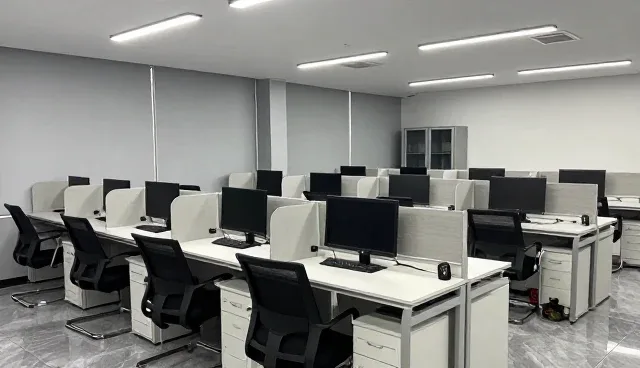 SEO优化套餐实施中常见问题及解决策略